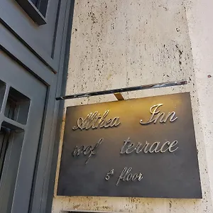 https://althea-inn-roof-terrace.it-romehotels.com