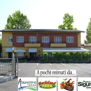 https://albergo-ai-monti.hotelinveneto.com