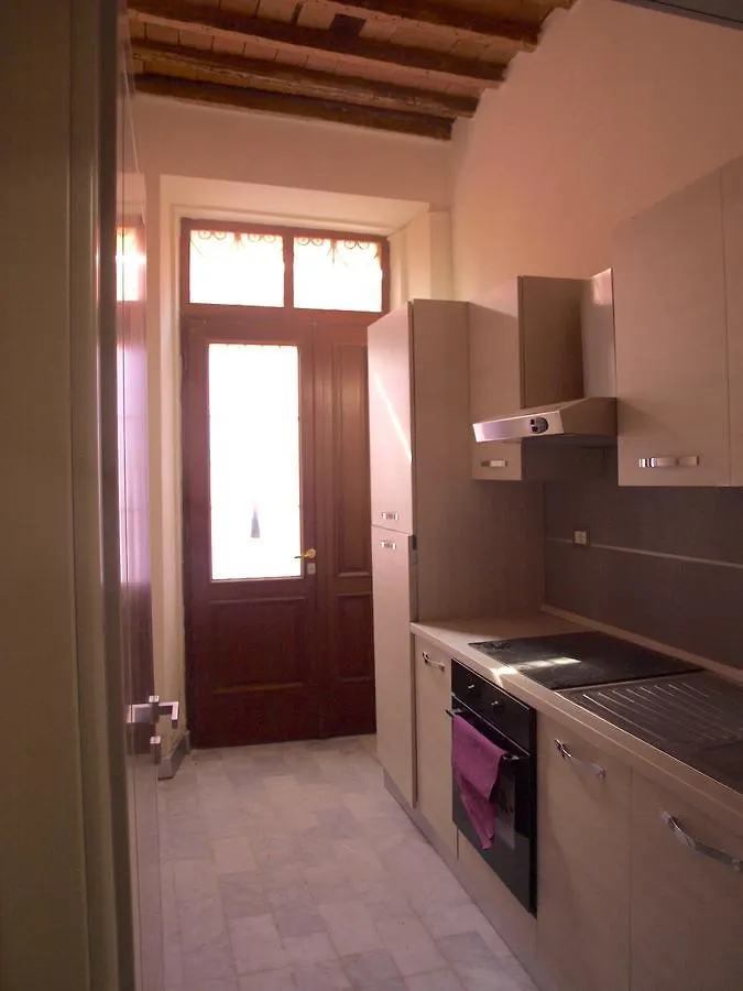 Ostello Palazzo Nizza Massa  Hostel Massa (Tuscany)