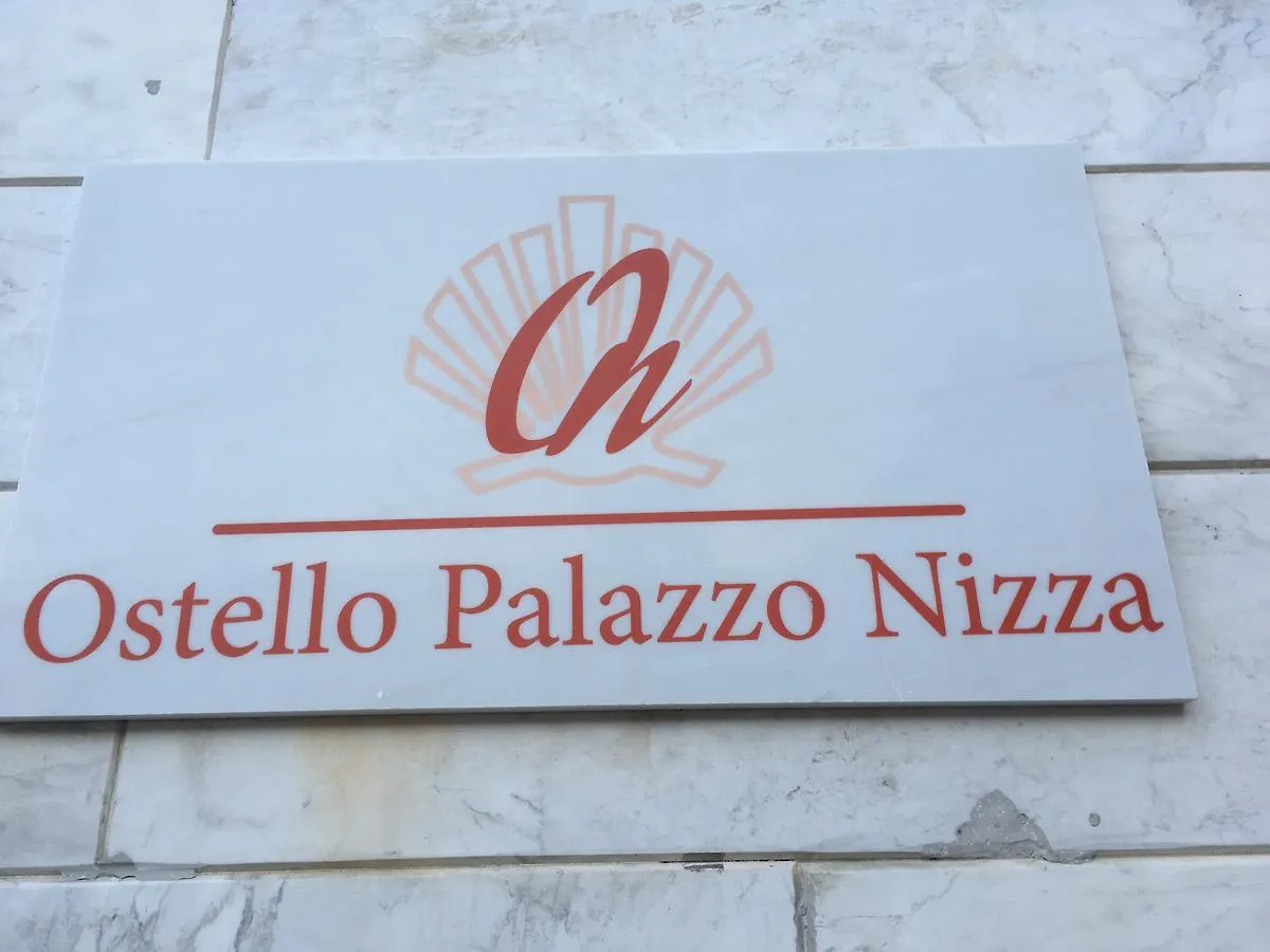Ostello Palazzo Nizza Massa  Hostel Massa (Tuscany)